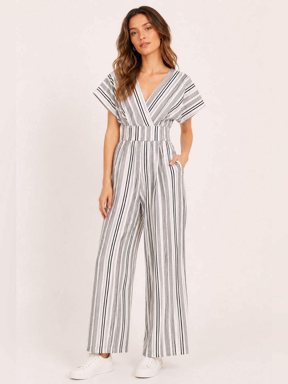 American Eagle Outfitters Black & White Striped V-Neck Wide-Leg Jumpsuit Sz. XS